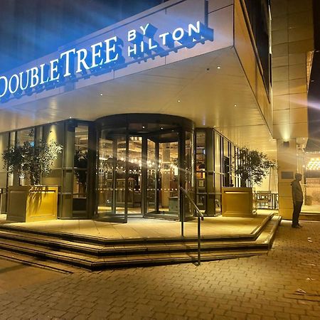 Doubletree By Hilton London Kingston Upon Thames Hotel Кингстън на Темза Екстериор снимка